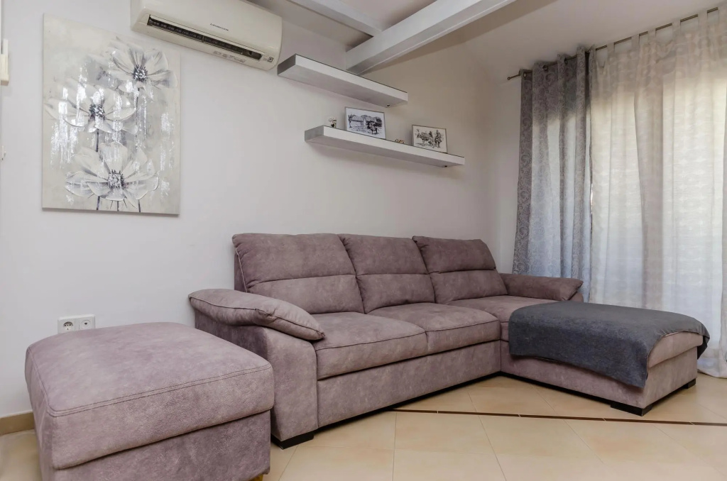 Apartment Dora