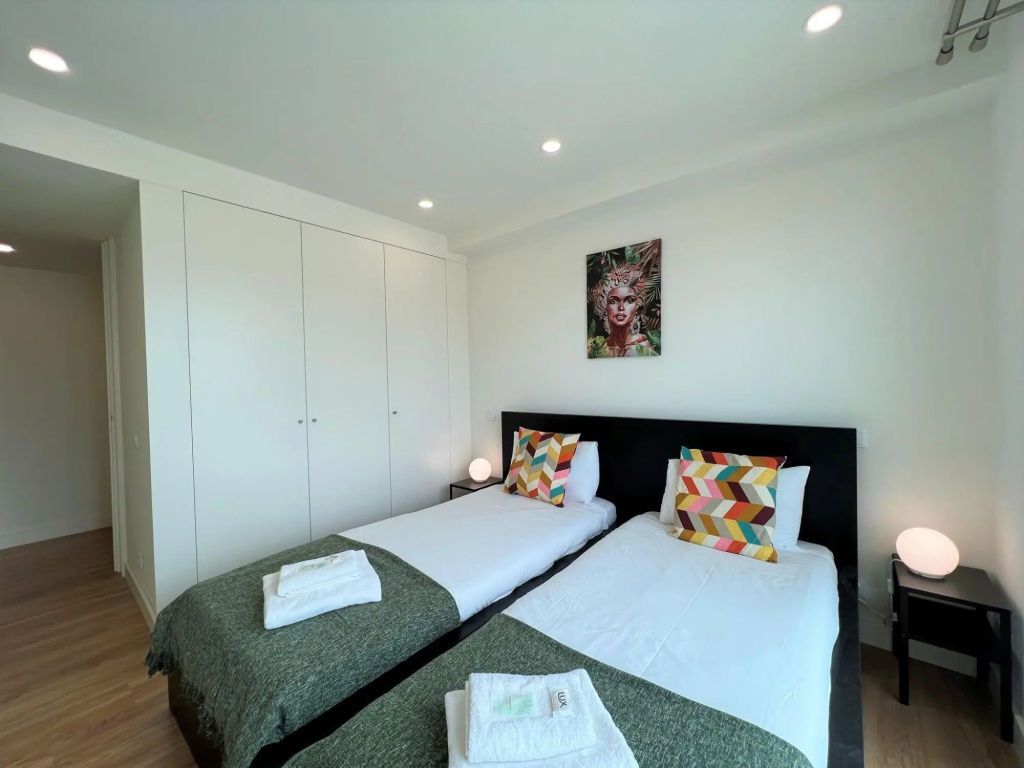 Faro Design 2 by Homing