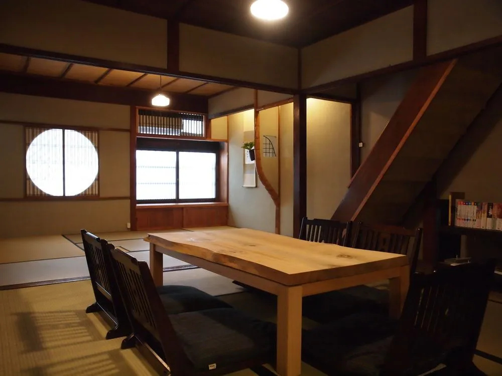 Kyoto Machiya Cottage karigane