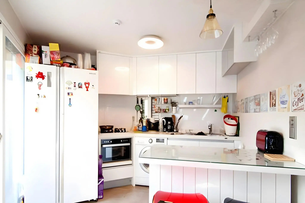 Cube Guesthouse