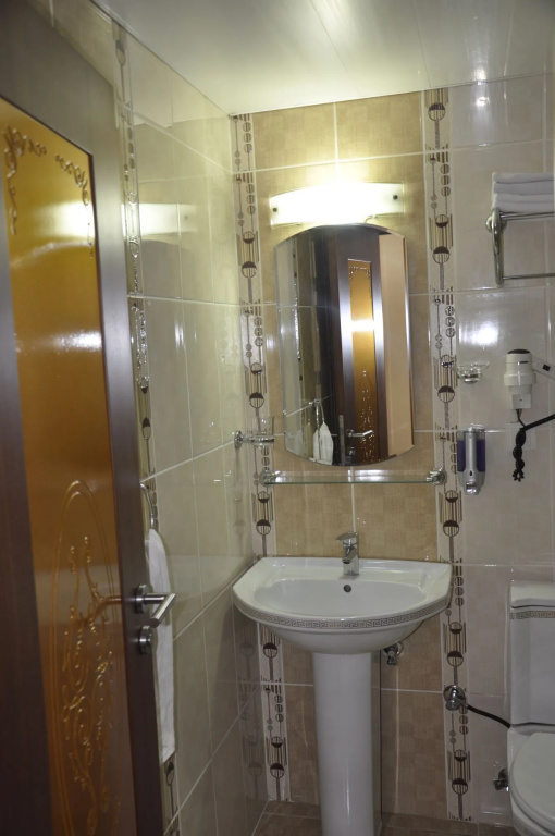 Kayalar Hotel
