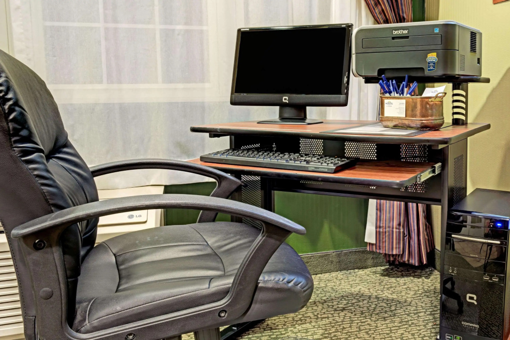 Microtel Inn and Suites - Inver Grove Heights