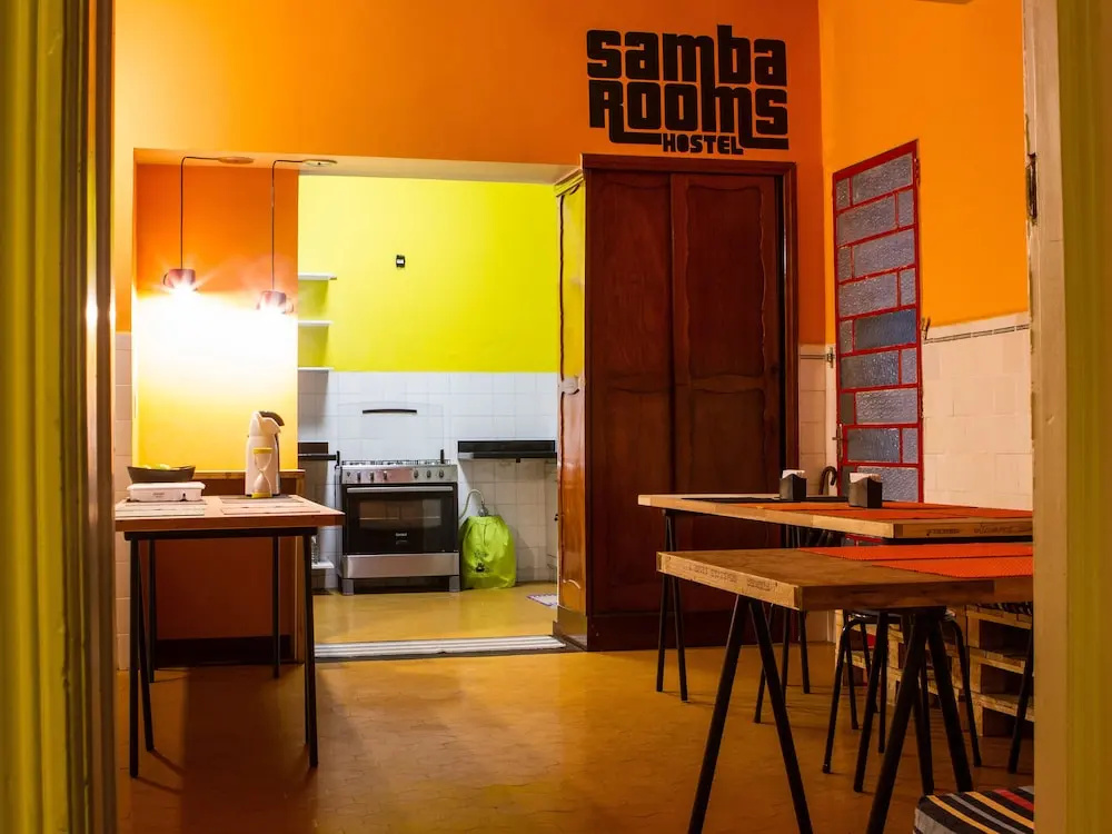 Samba Rooms Hostel