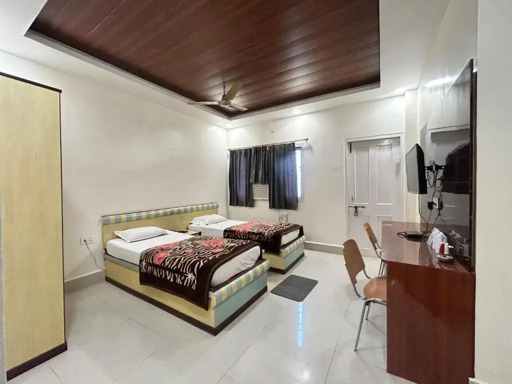Hotel Debarshi by OYO Rooms