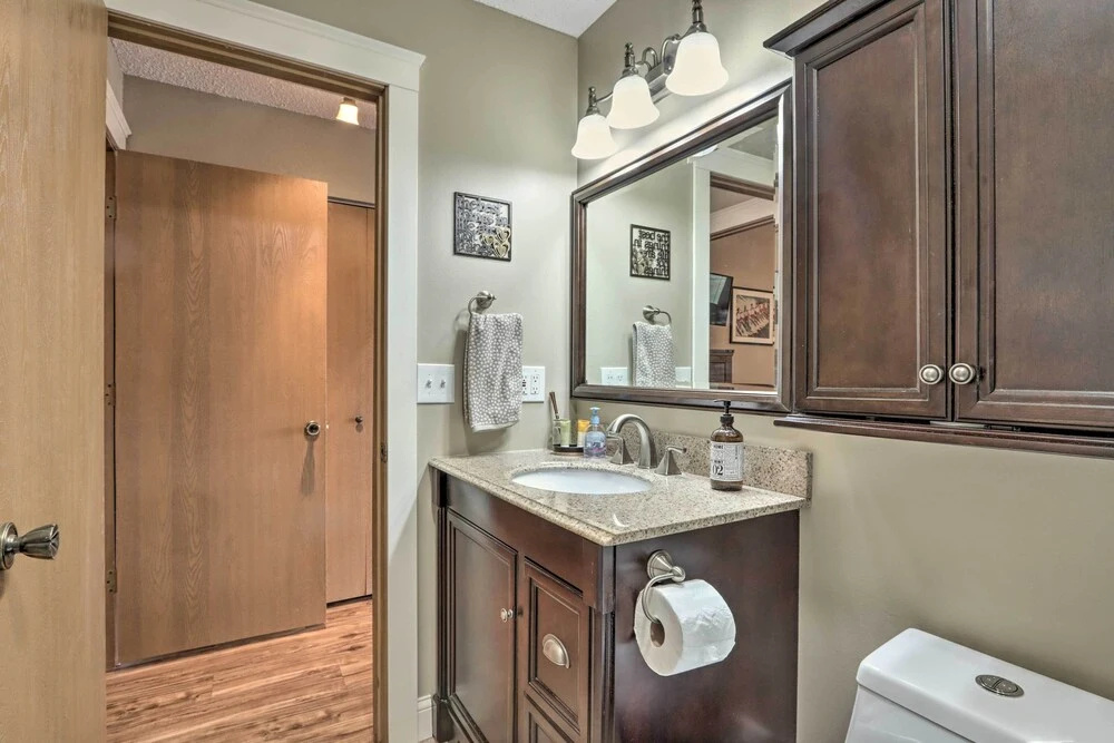 Lake of the Ozarks Views: Osage Beach Condo!