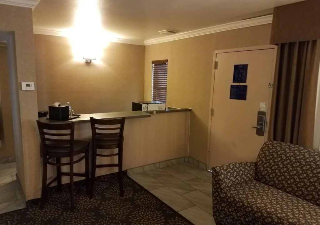 Best Western InnSuites Tucson Foothills Hotel & Suites