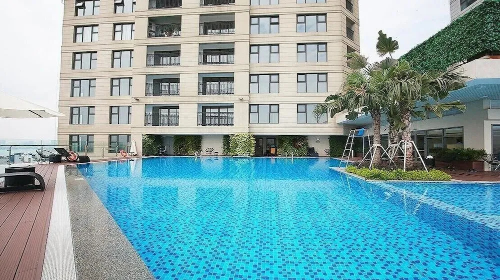 D'Leroi Soleil - Modern Apartment by West Lake