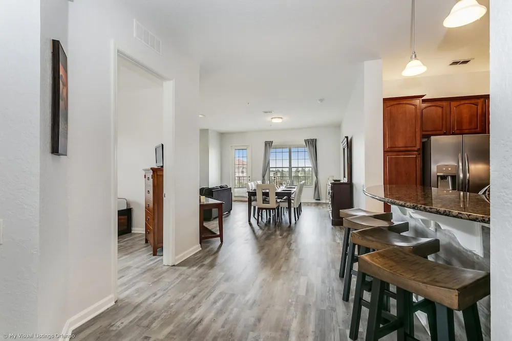 A Perfect Home for Your Family or Business! Just Steps From Convention Center 3br/3b #3vc024