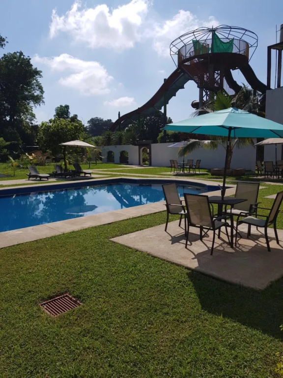 Yolonam Inn