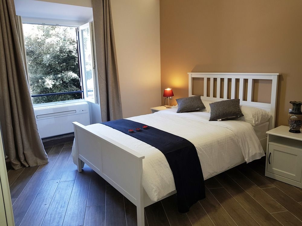 Giulya Guesthouse Hospety Group
