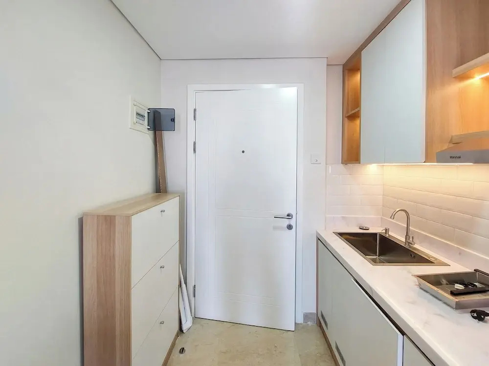 Restful and Comfy Studio Podomoro City Deli Medan Apartment