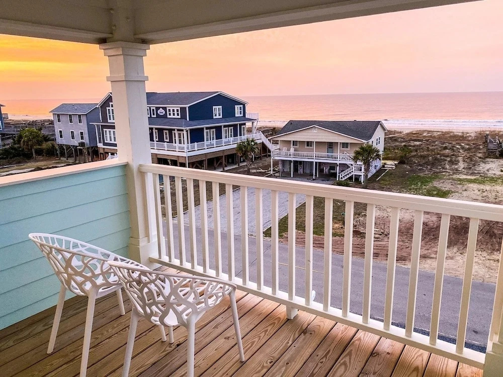 1030 Ocean 5 Bedroom Home by RedAwning