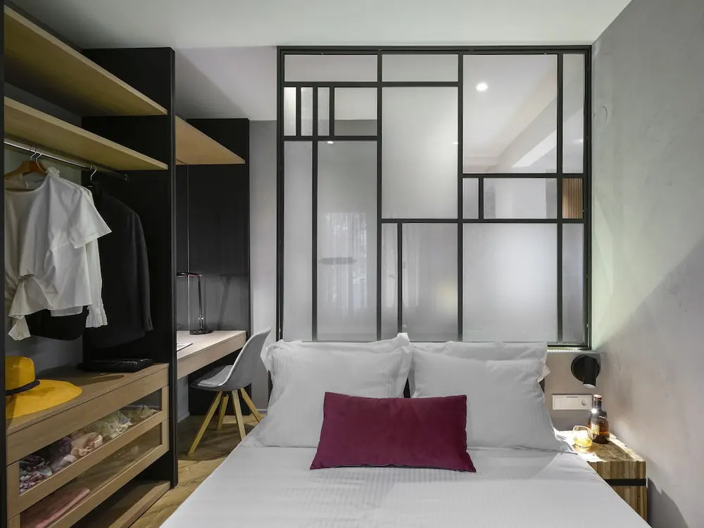 Olvios Luxury Suites