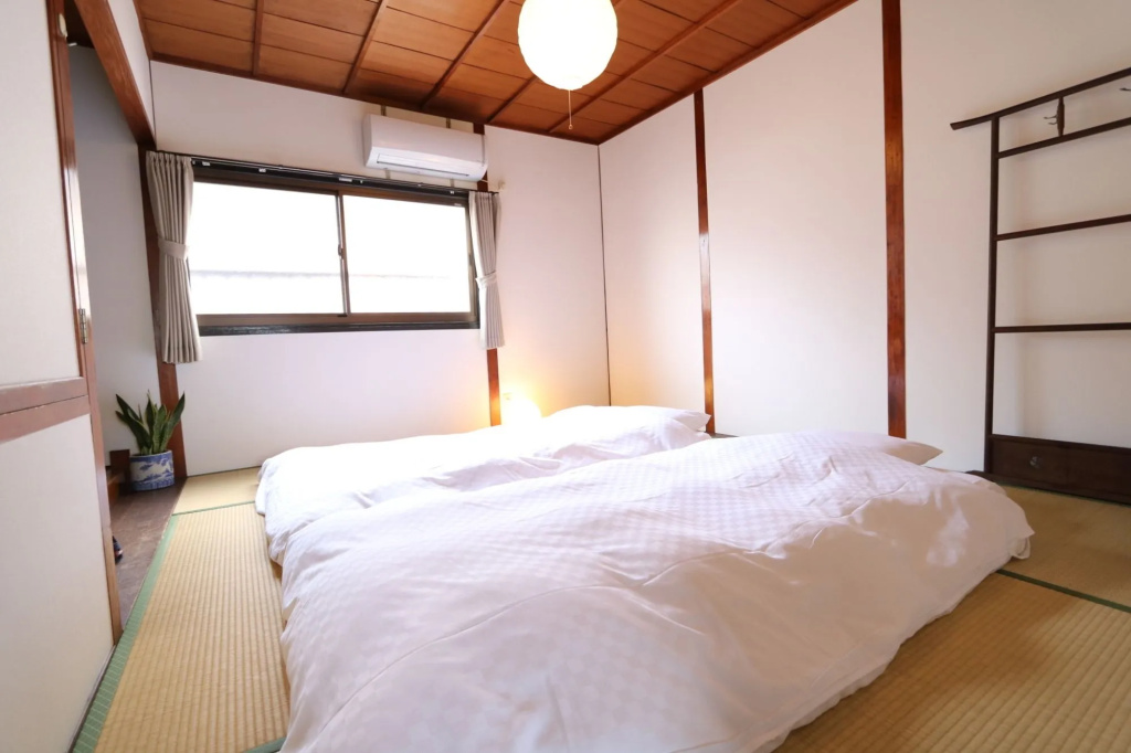 GUEST HOUSE E-NINE