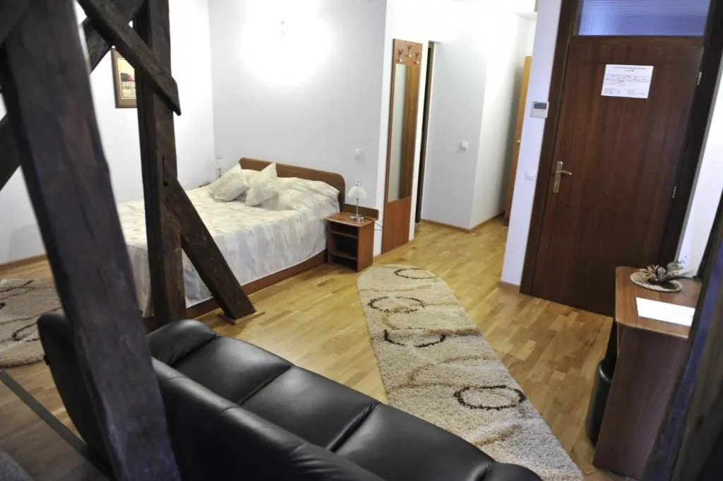 Отель Casa Weidner Sibiu