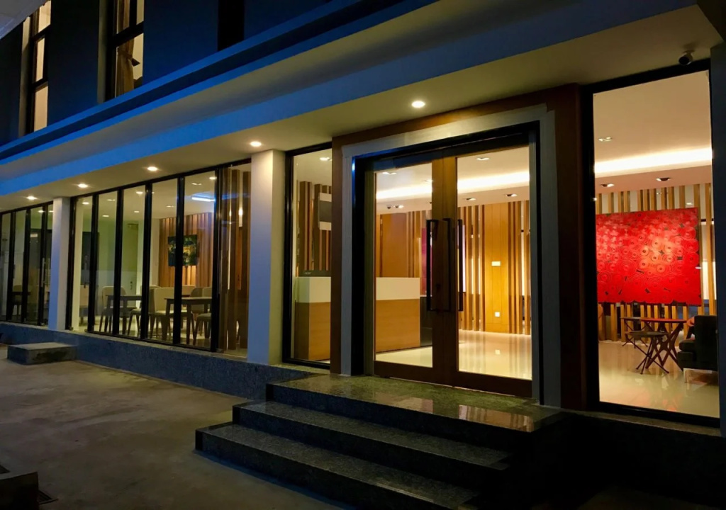 KOO Hotel