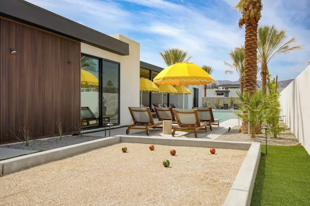 Sleeps 32 2 Villas Pool Putting GreenBocce Polo Villas Amara by AvantStay