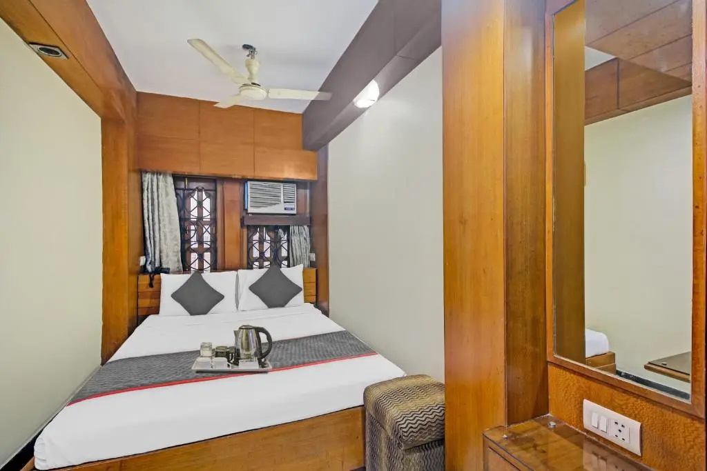 OYO Townhouse 92944 Hotel Pan Asia International