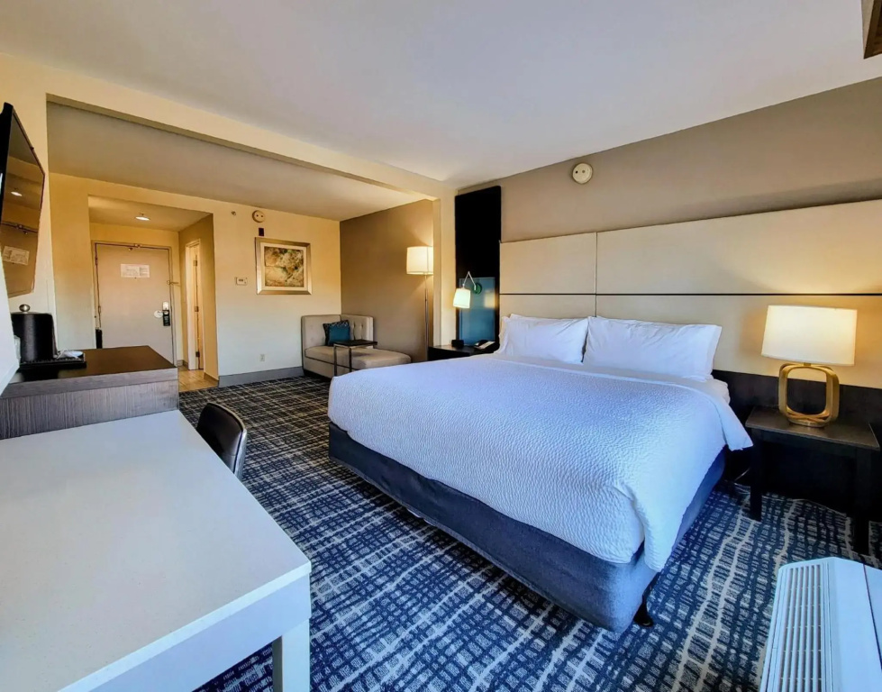 Holiday Inn - Belcamp - Aberdeen Area by IHG