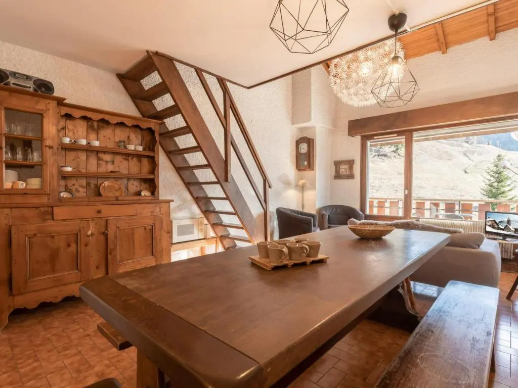 Appartement La Clusaz, 4 pièces, 8 personnes - FR-1-304-3