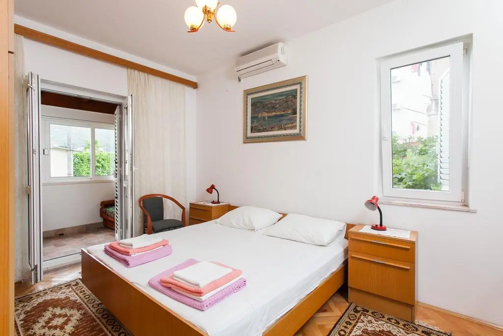 Apartments Miljak