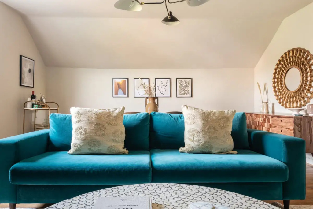 The Streatham Common - Modern & Bright 2BDR Apartment