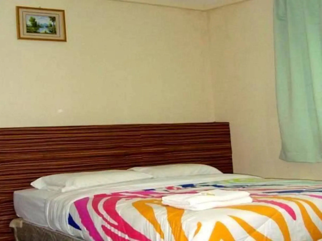 Iskandar Sinsuran Homestay