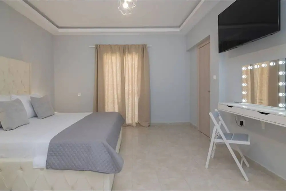 Nimar Luxury Villa - Private Swimming Pool