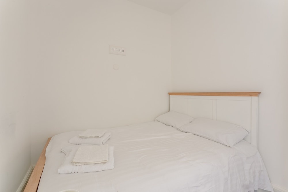 1 Bedroom Flat Near Hampstead Heath