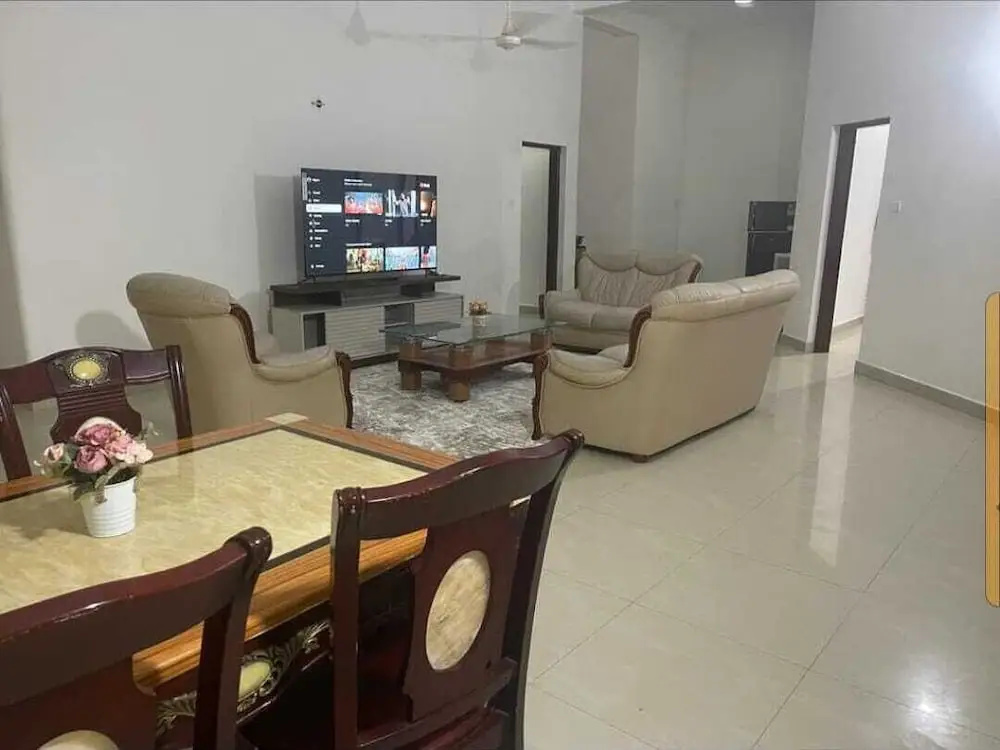 Lux Suites Mkomani Beachfront Apartment