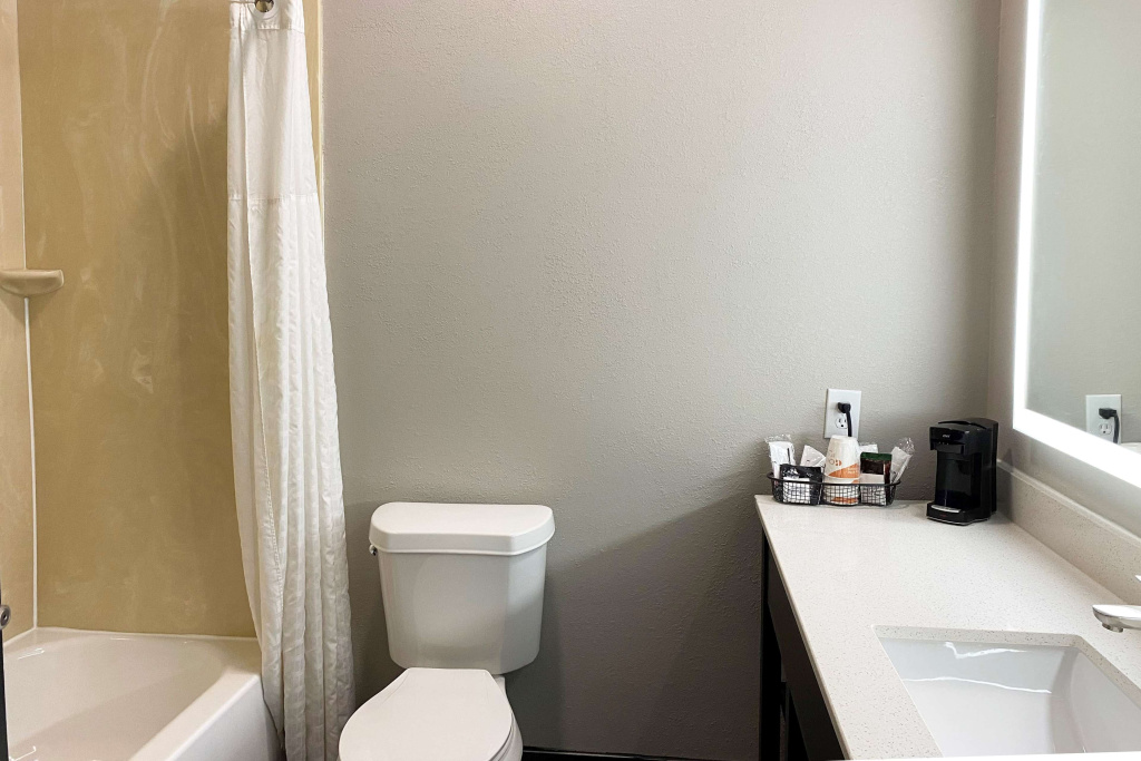 Wingate by Wyndham Biloxi - Ocean Springs