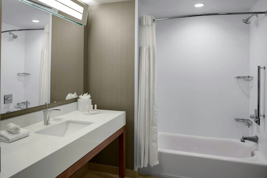 Courtyard by Marriott Dallas Flower Mound