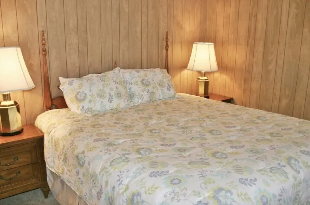 Roadrunner Club 137 - 2 Br Home