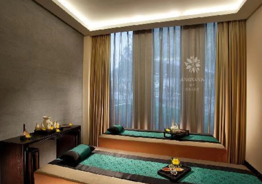Banyan Tree Tengchong