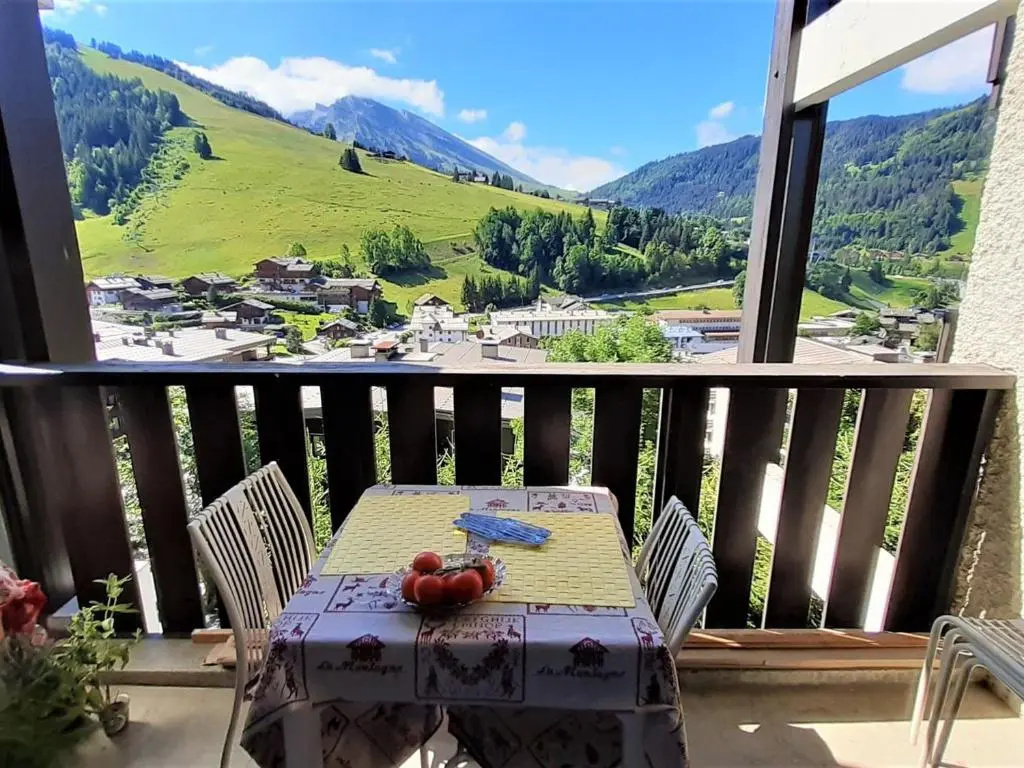 Appartement La Clusaz, 3 pièces, 8 personnes - FR-1-459-14