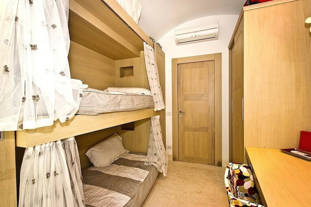 Gocce Apartments - Capri