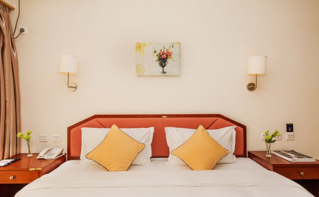 Dalian Precious Ginza Hotel