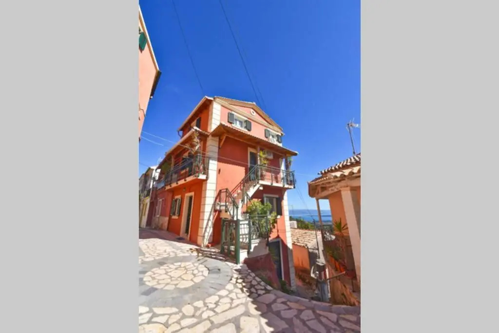 Traditional House with Amazing View
