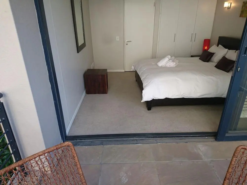 Adderley Terrace J10 by CTHA