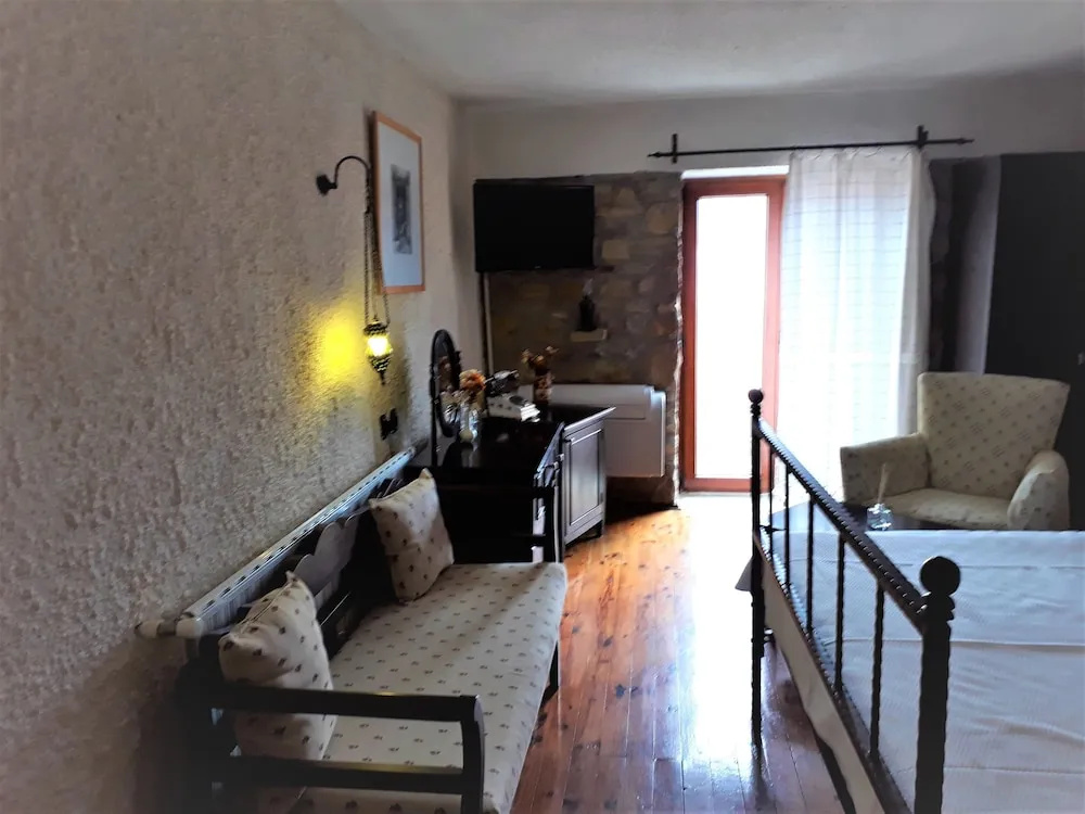 Zeydali Hotel