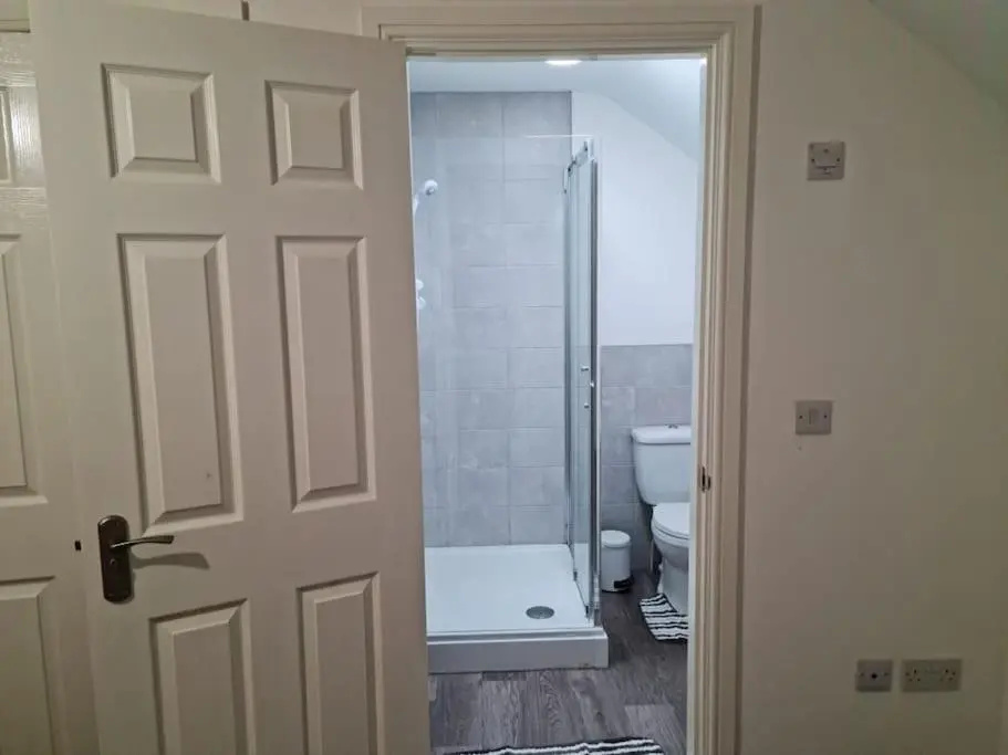 Impeccable 4-bed House Near Manchester City Centre
