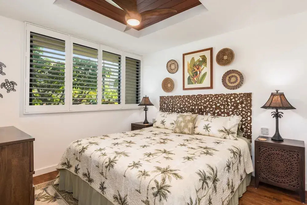 Country Club Villas #340 condo
