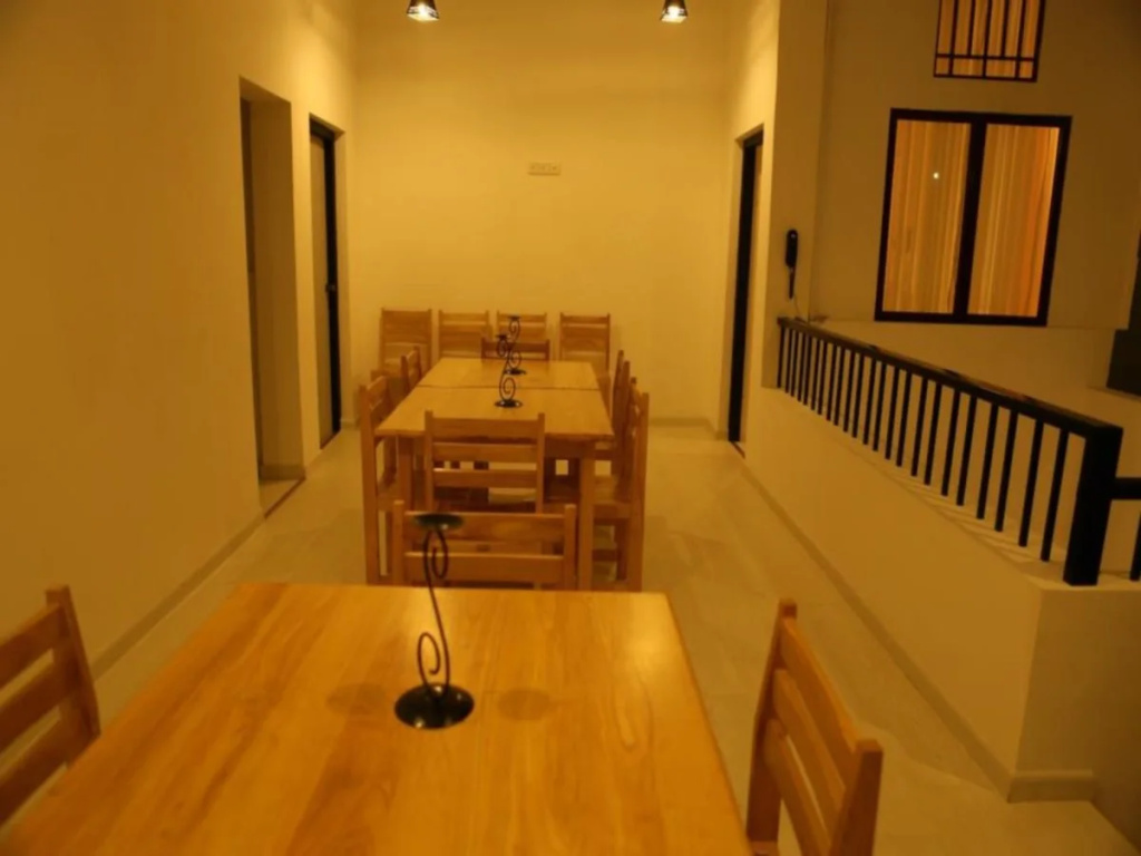 Hotel Apna Galle