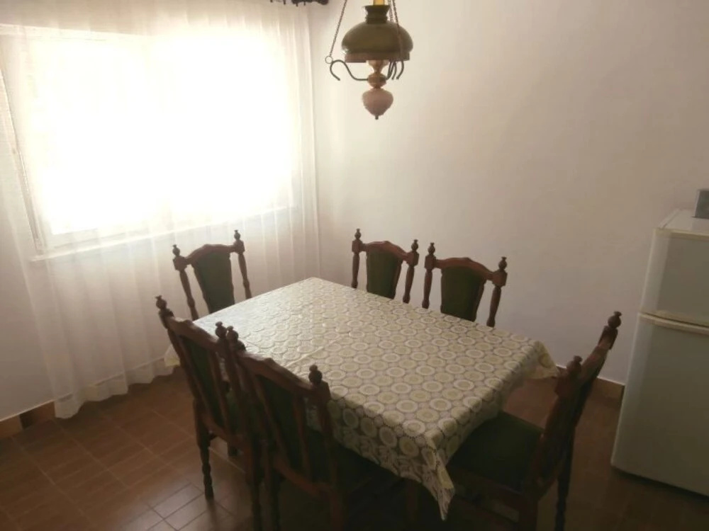 Apartment Leomir
