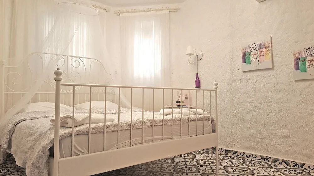 mayko ev otel