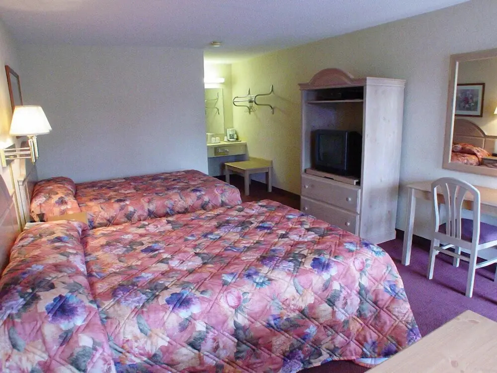 Viking Arms Inn - Ludington