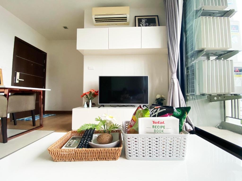The Astra 2bedroom,close night bazaar and old city