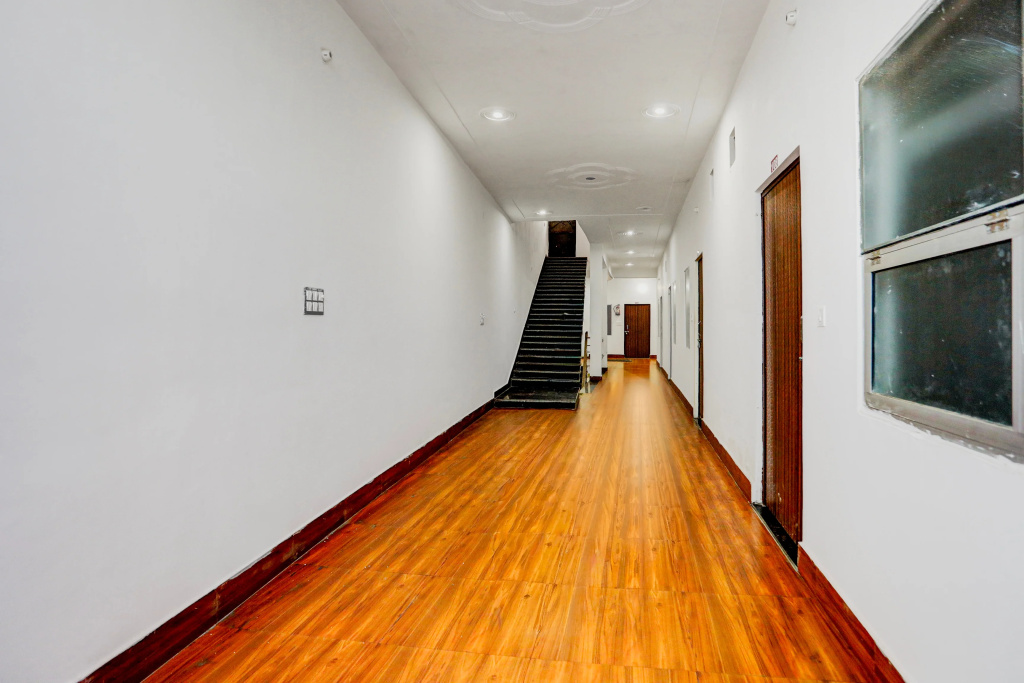 Hotel O Naroli Crossway Mathura