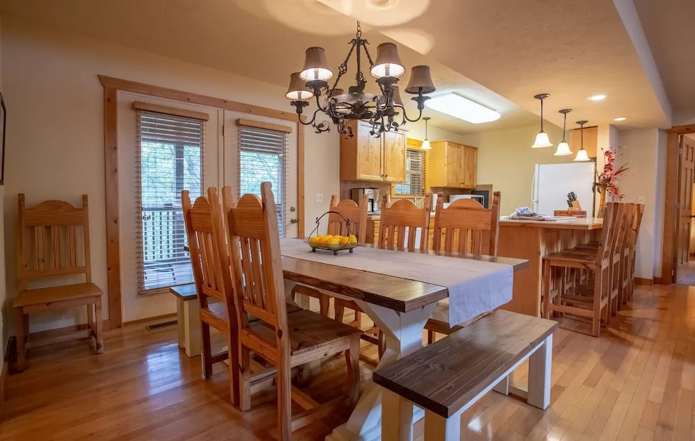 Serenity Lodge 4 Bedrooms 4 Bathrooms Home