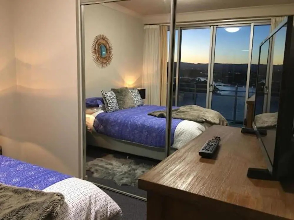 PeepSleep Chevron Towers